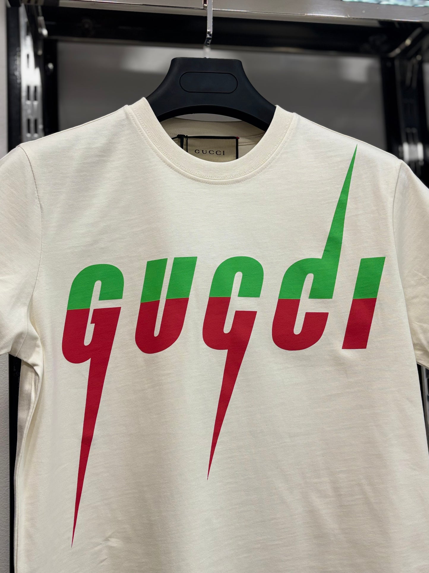 Gucci beige t-shirt