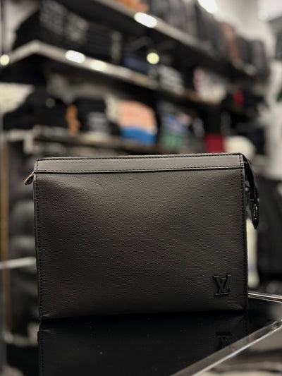 Louis Vuitton Boarding Messenger