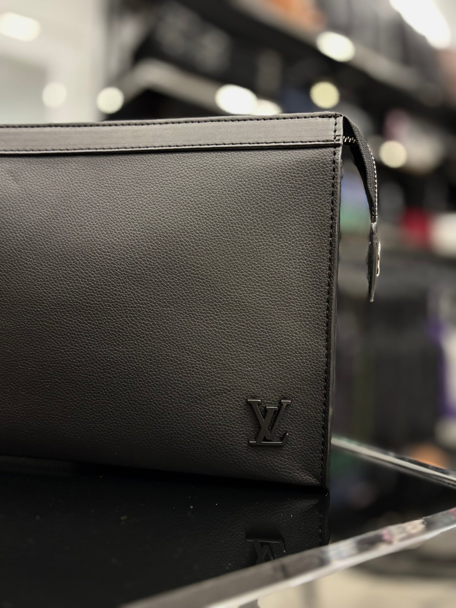 Louis Vuitton Boarding Messenger