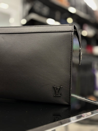 Louis Vuitton Boarding Messenger