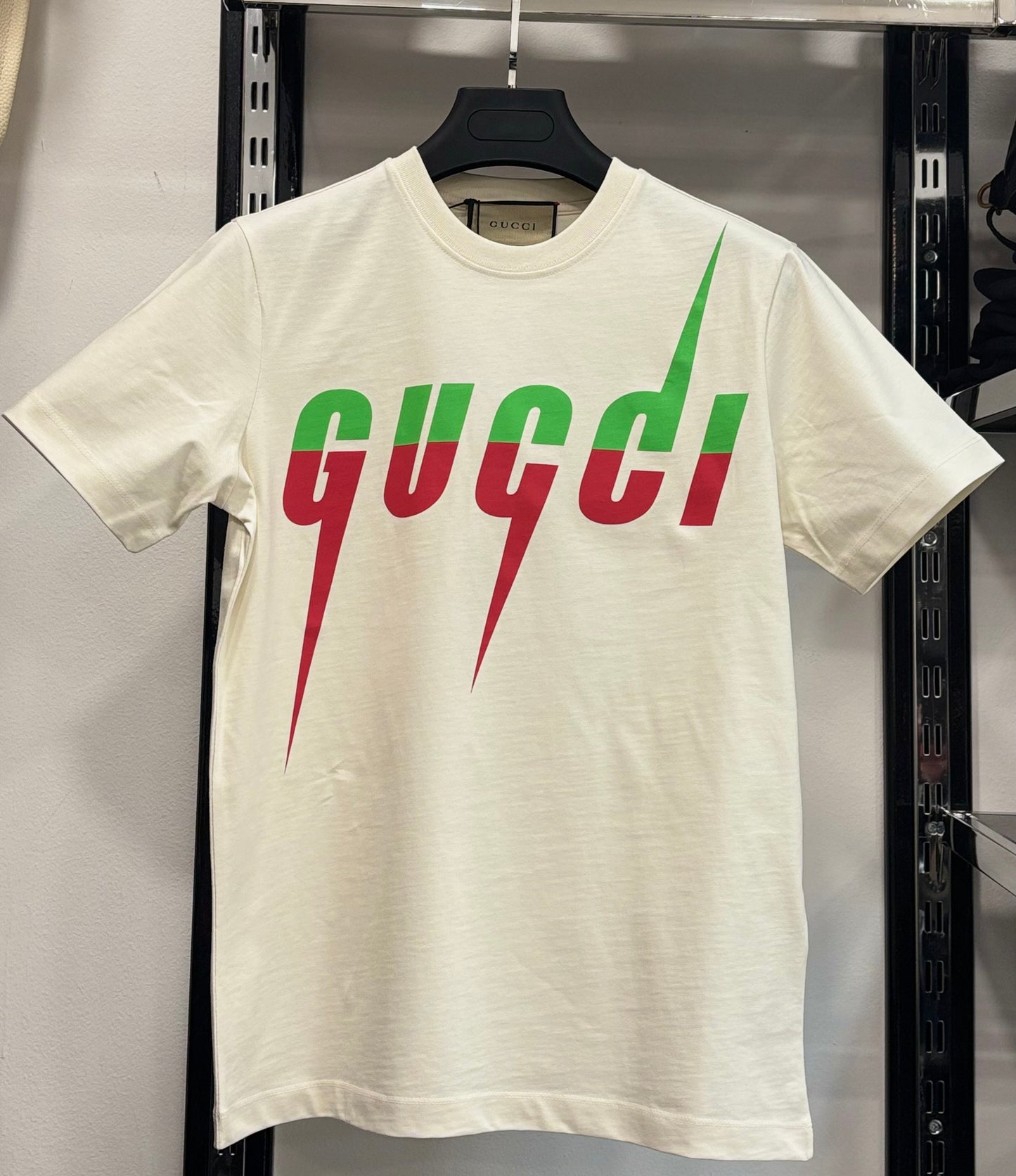 Gucci beige t-shirt