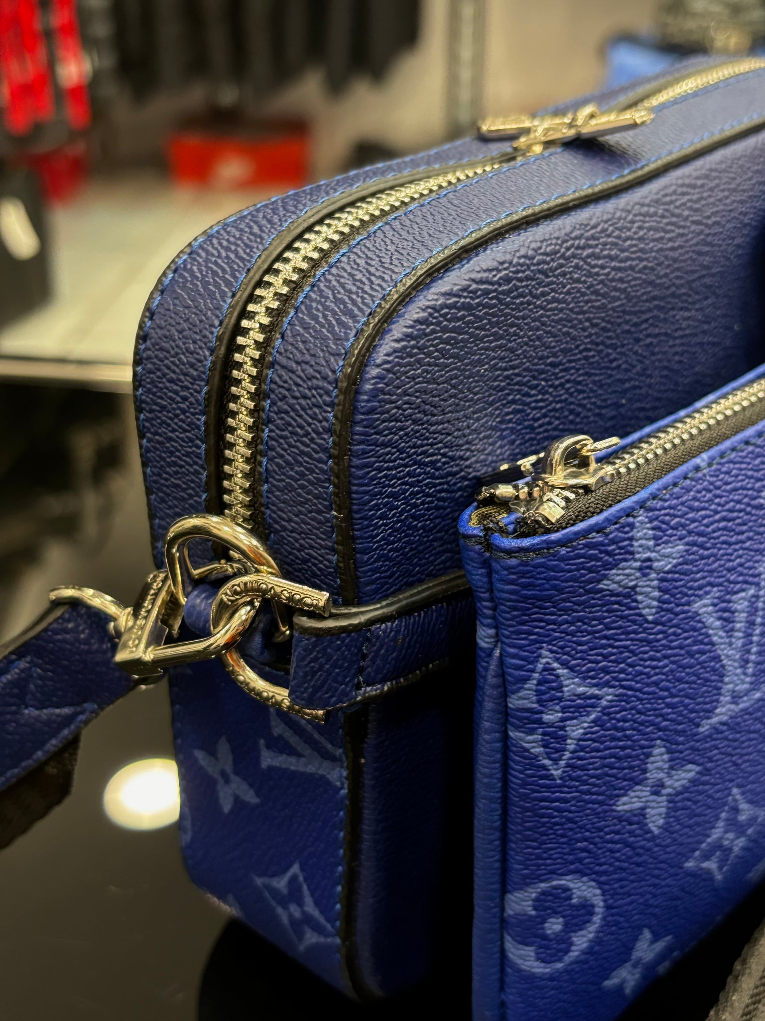 Louis Vuitton Trio Blue bag ωμού/χιαστί