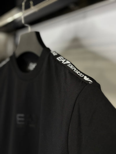 Emporio Armani black t-shirt code