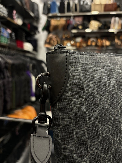 Gucci GG Emblem small business case