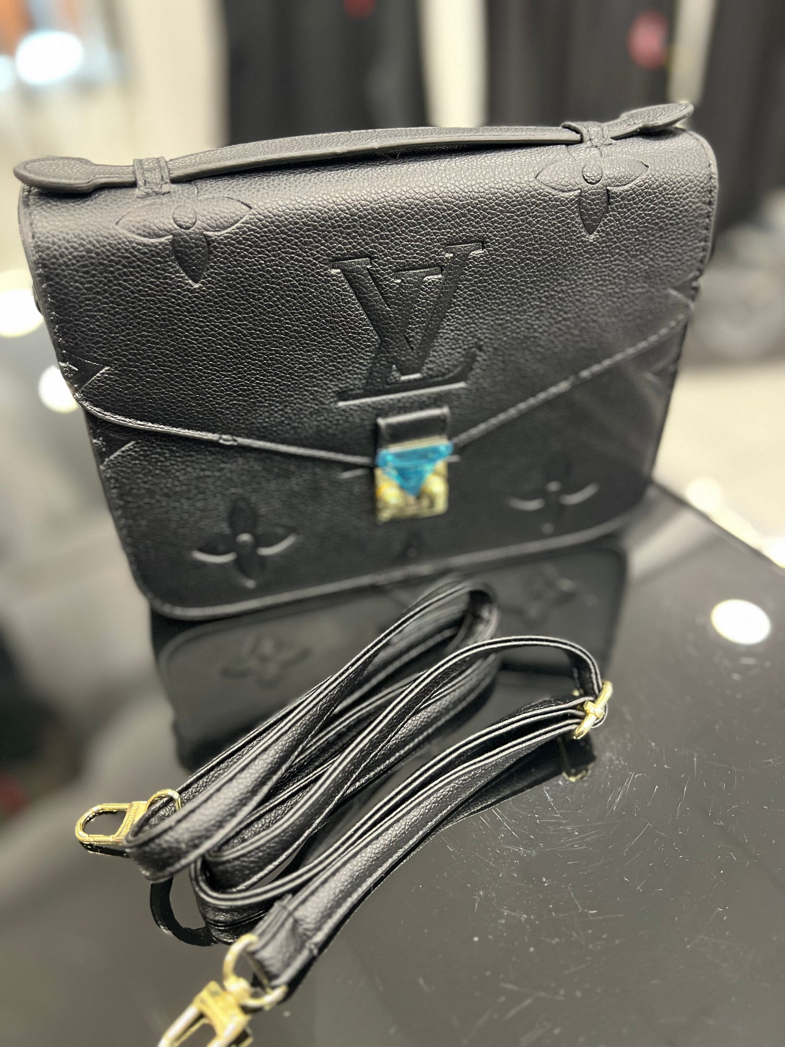 Louis Vuitton Metis