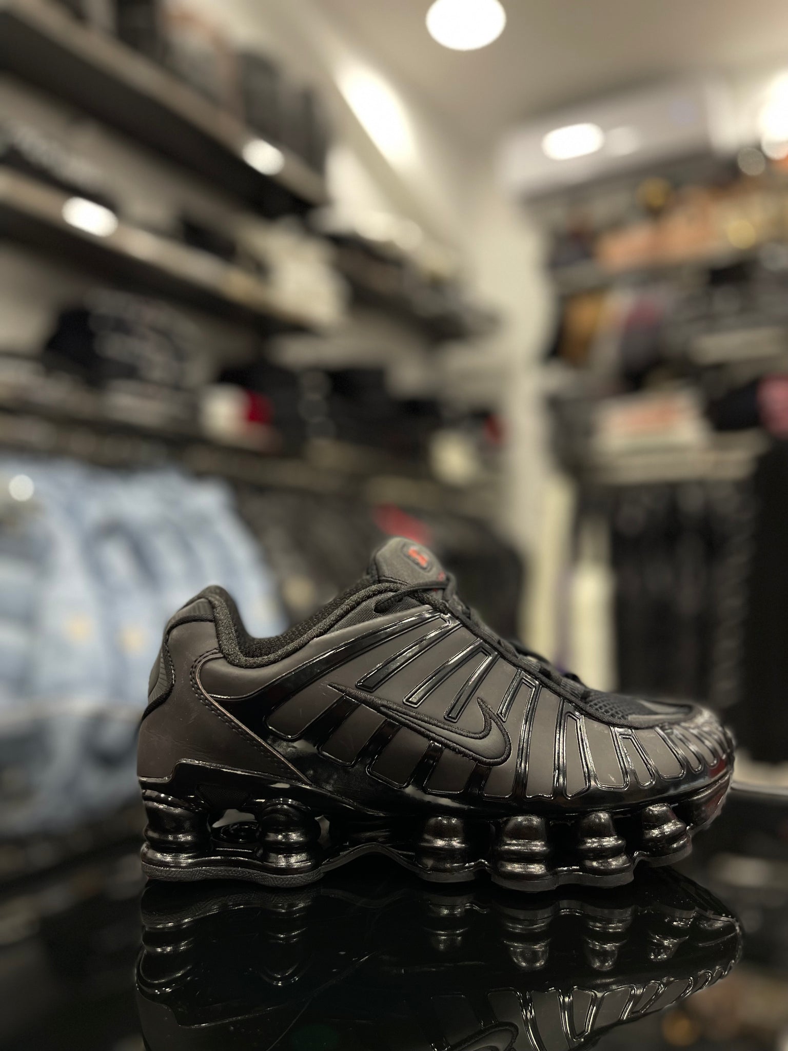 Nike Shox TL Thermoreactive Red (change colour)