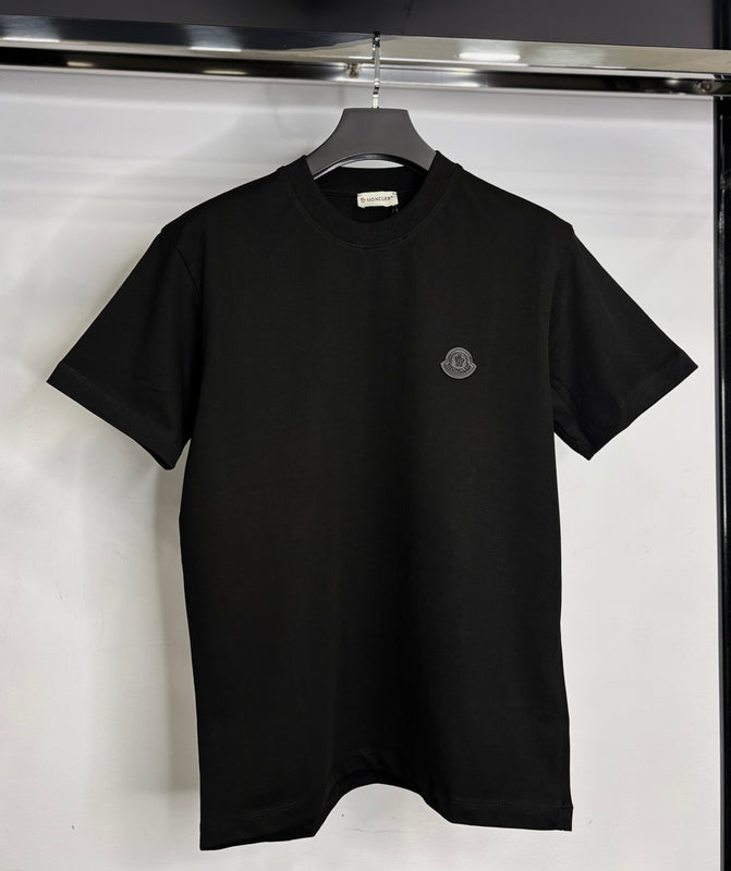 Moncler black t-shirt code