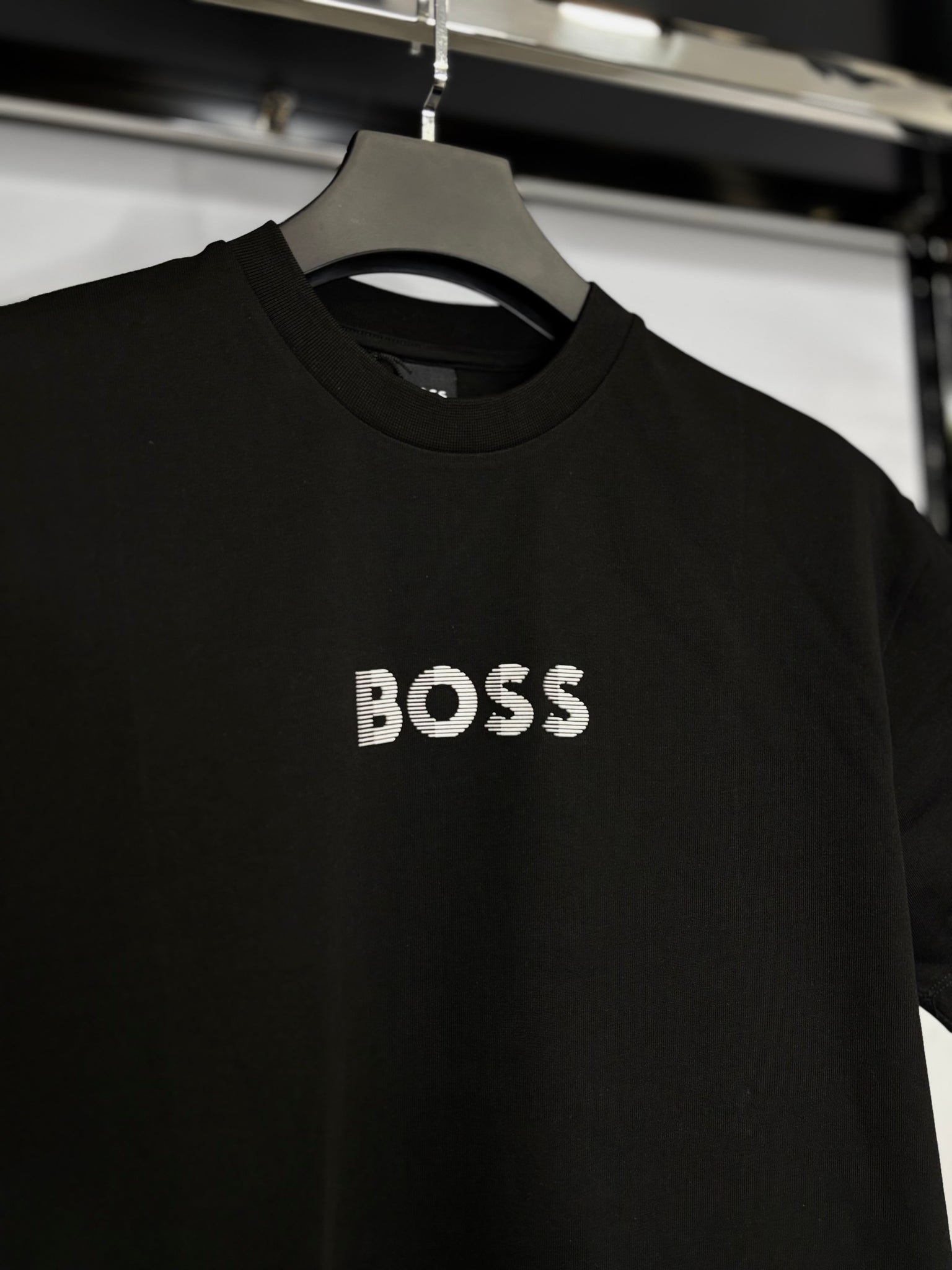 Hugo Boss black t-shirt code