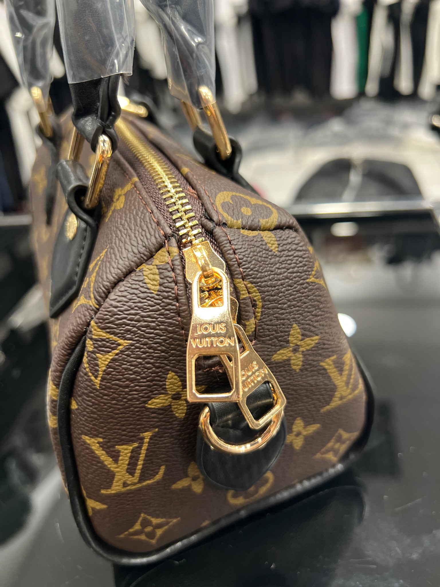 Louis Vuitton Speedy Monogram