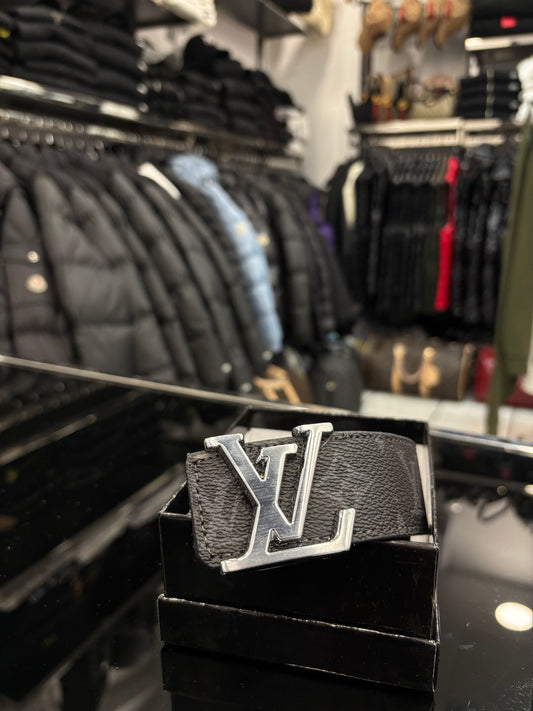 Louis Vuitton black belt