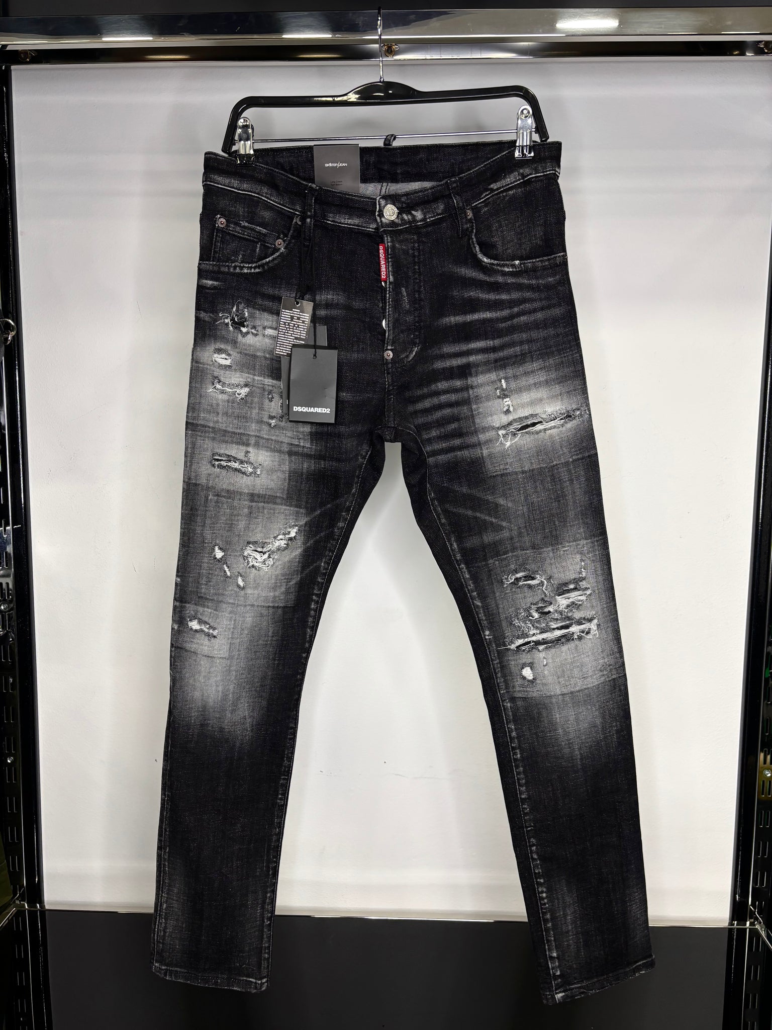 Dsquared2 Les Twins C’ est chic Ça Va? black jean
