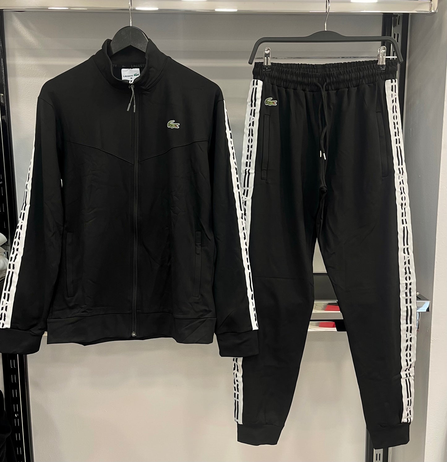 Lacoste set