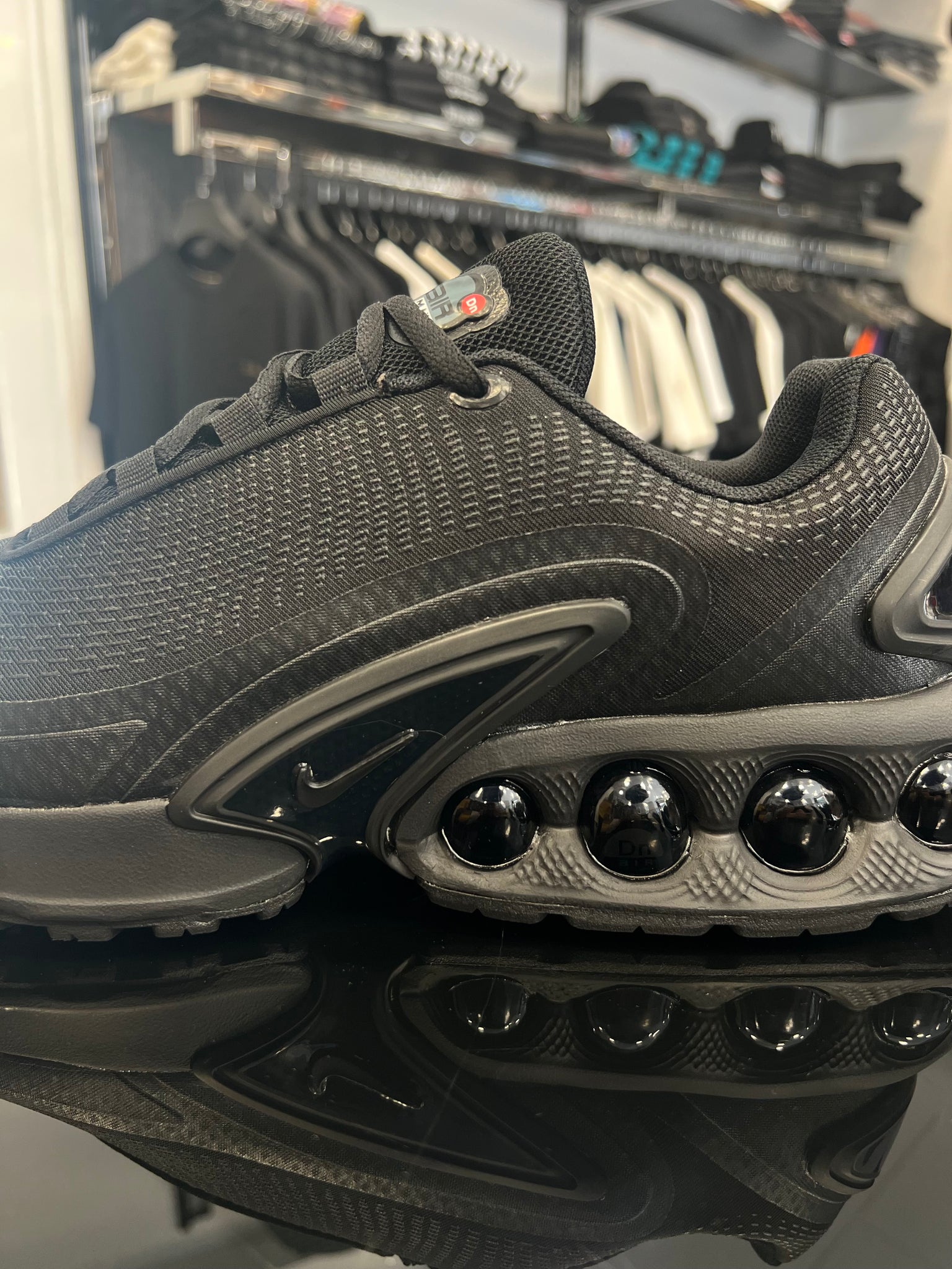 Air Max Dn Triple Black