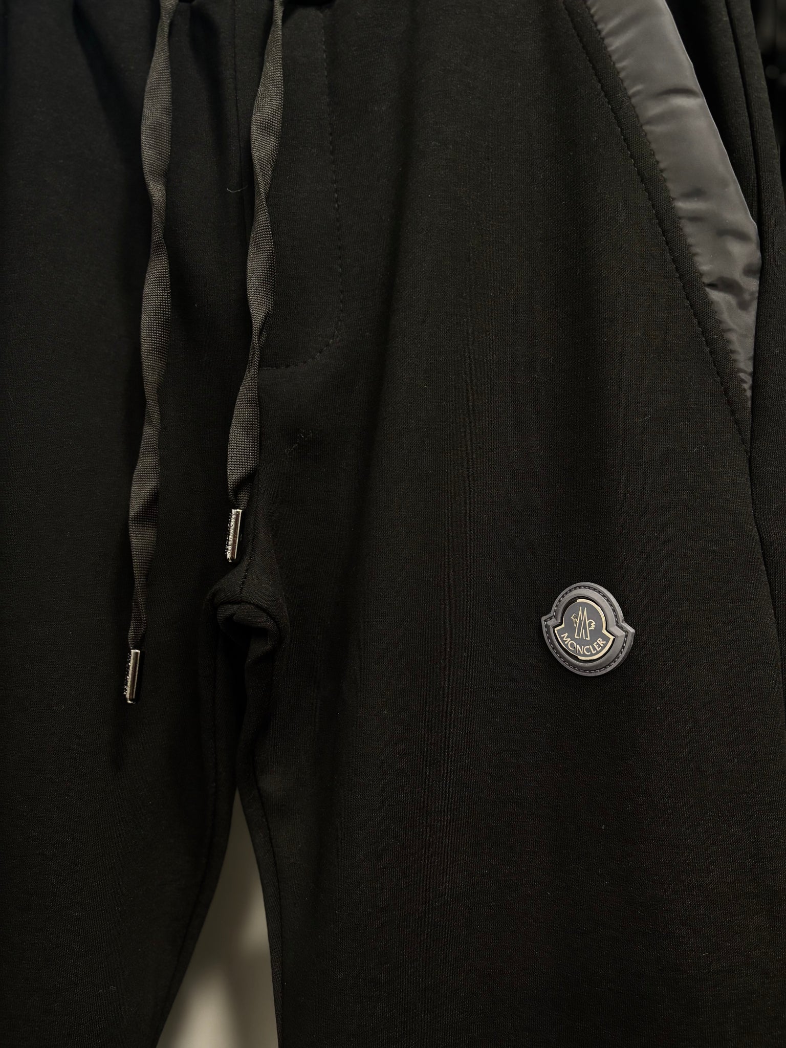 Moncler black set